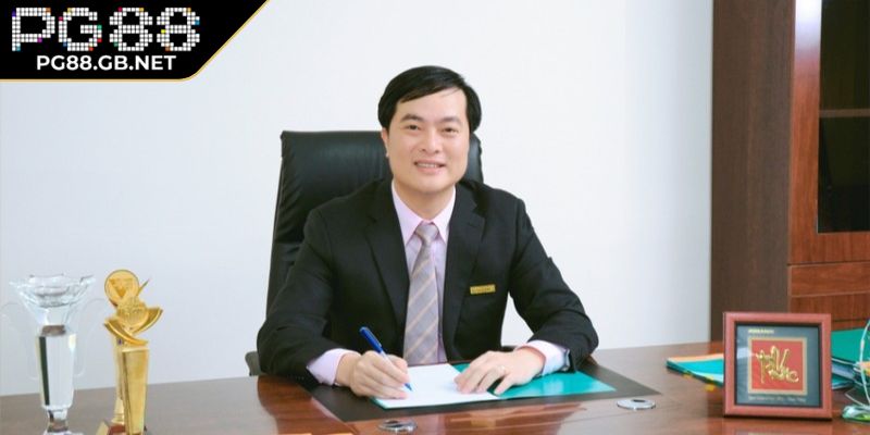 CEO Tuyên Helious 1 Tiểu sử CEO Tuyên Helious